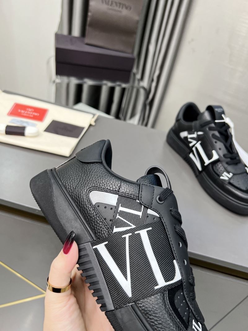 Valentino Sneakers